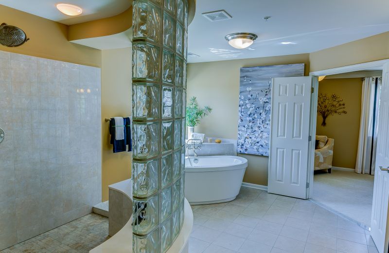 Best Bathroom Renovation Contractors in Skokie, IL